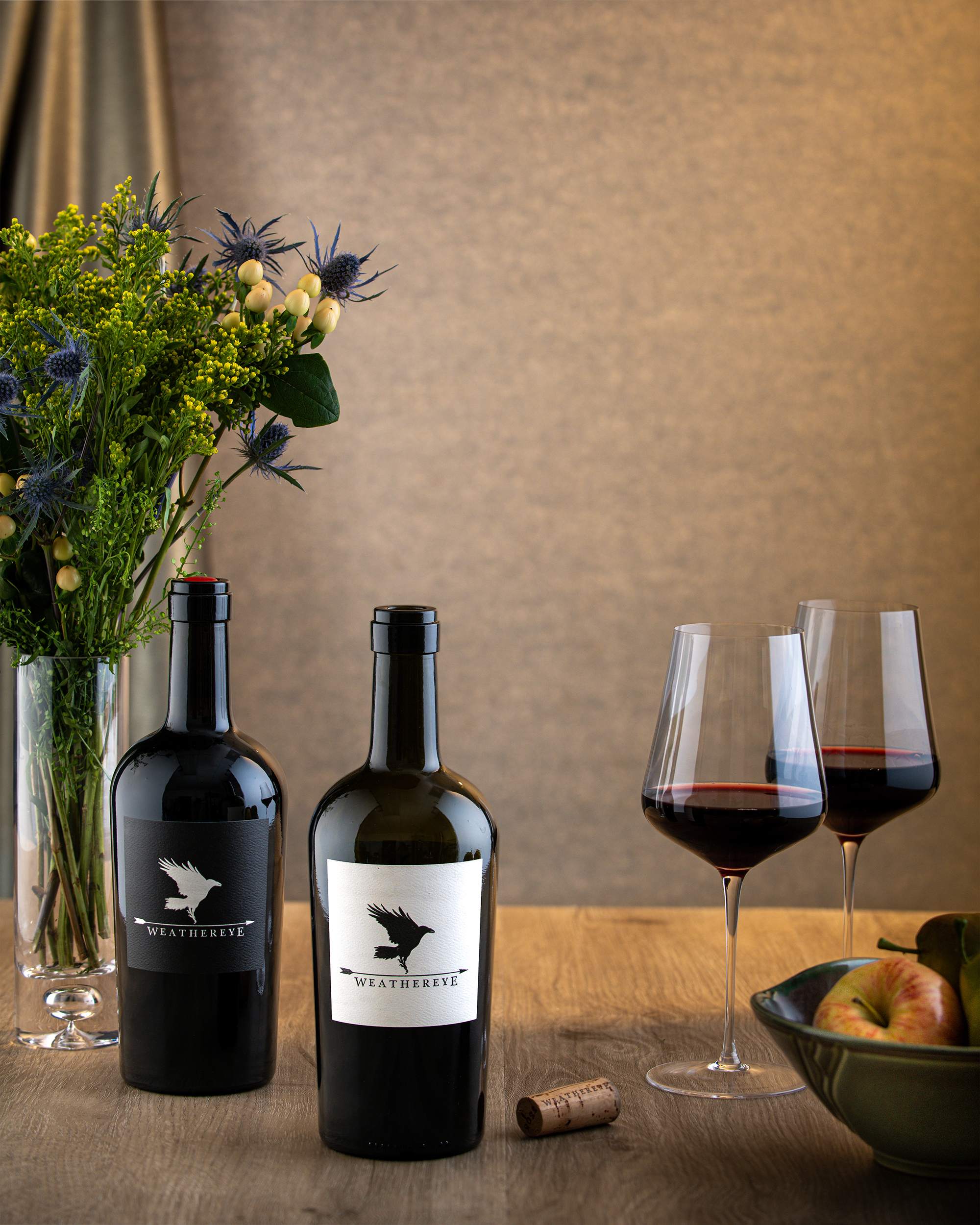 WEATHEREYE-LR-2592-Table_CabSauv_TheRavenShare_Wine_Vertical